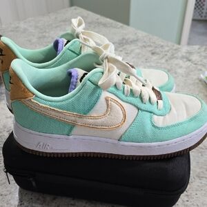 Nike Air Force 1 Low